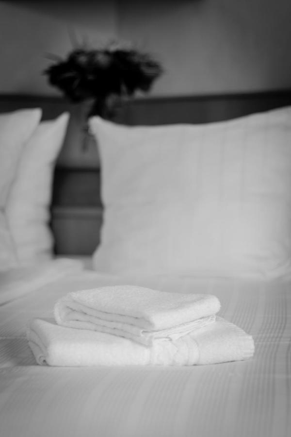 Hotel Bremerhof Kaiserslautern Habitación foto